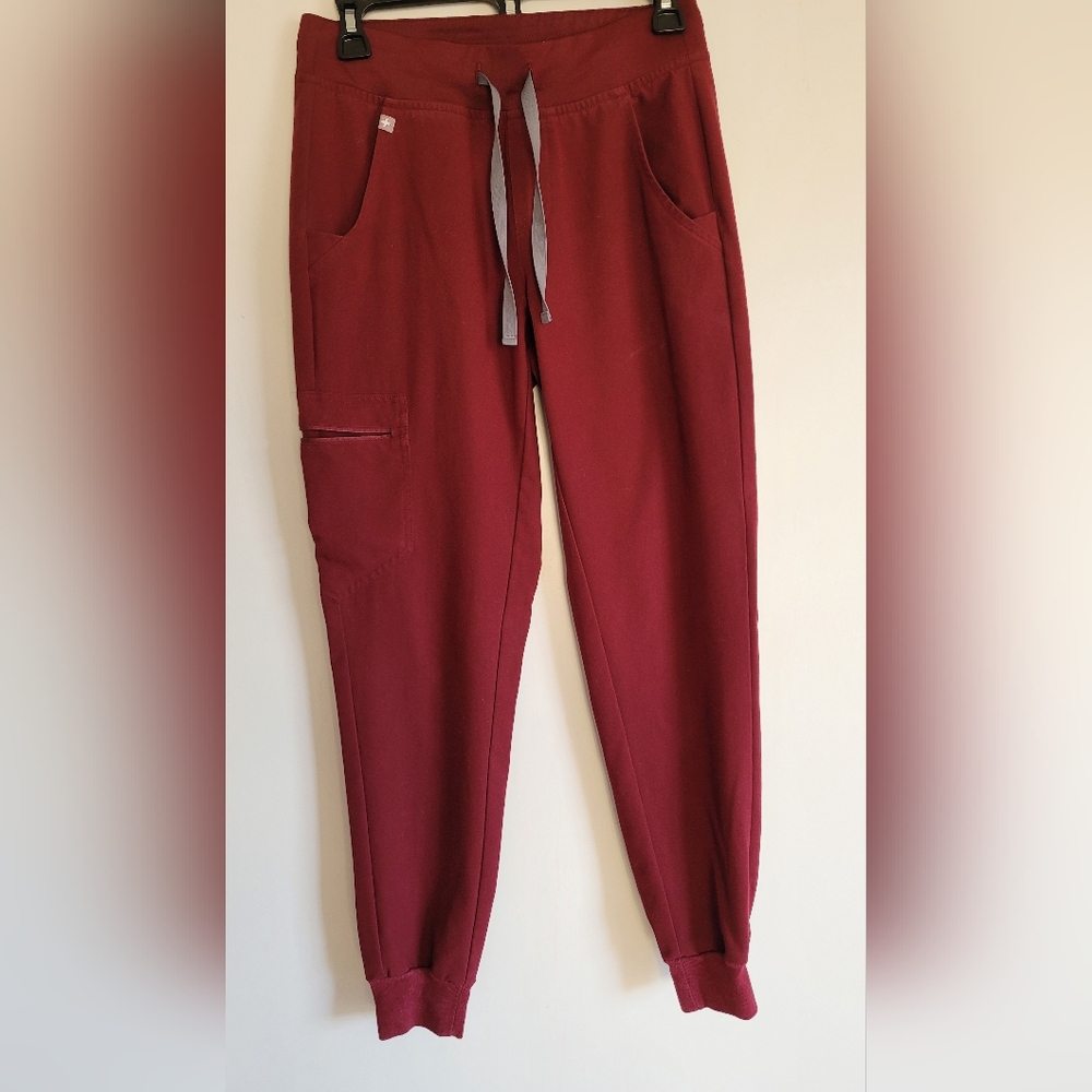 Maroon Red Figs Womens Jogger Scrub Pants XS
